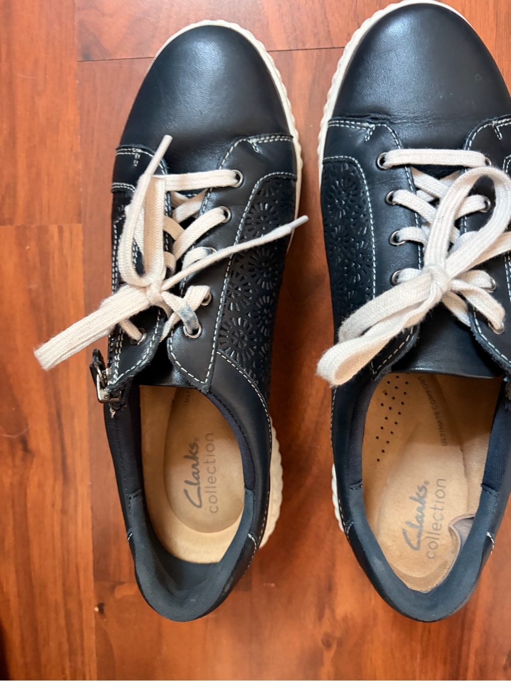 Clarks Navy Sneakers with Cream accents